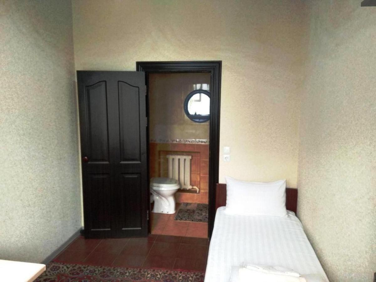SAFAR hotel Taškent Exteriér fotografie